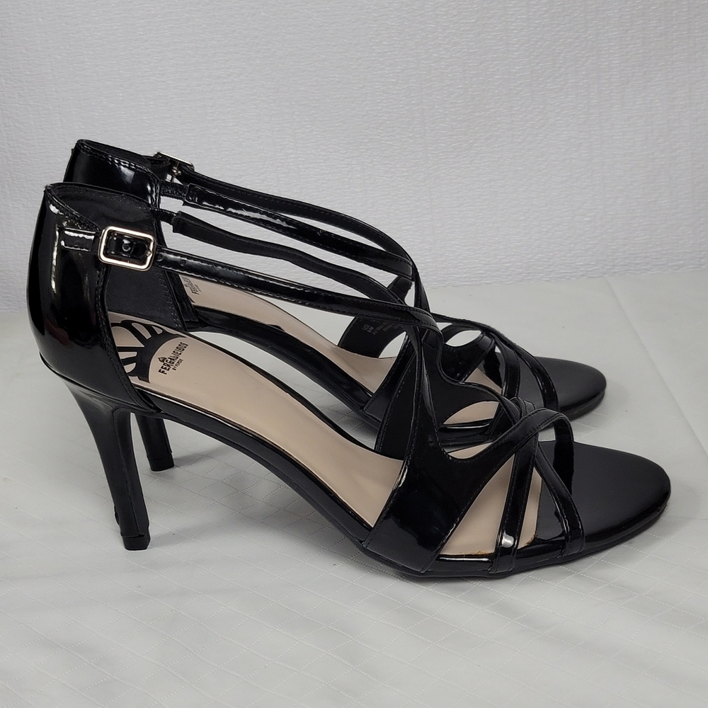 Patent Leather Black Strappy Heel Sandals By Fergalicious Fergie Maya Size 9M